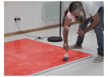 Artist puts his own blood to canvas