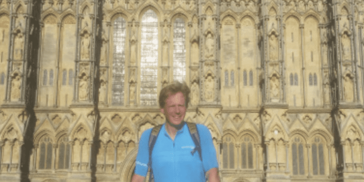 Construction team cycles the Somerset 100 for mental health