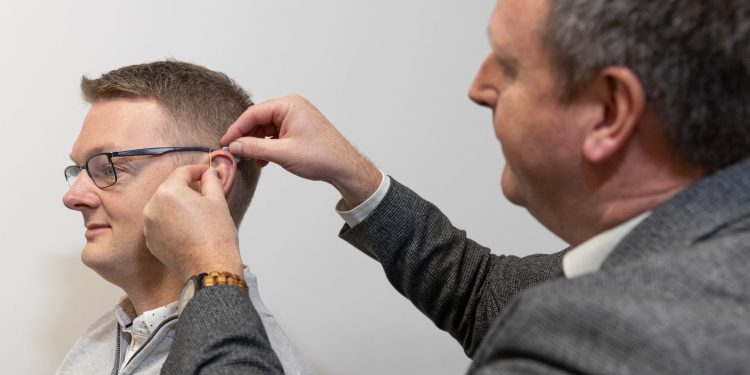 People with tinnitus left ‘to suffer in silence’