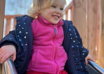 Free tea, cake and fun for under-fives and their grown-ups