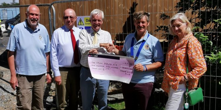 Frome Lions give funding boost to farming community