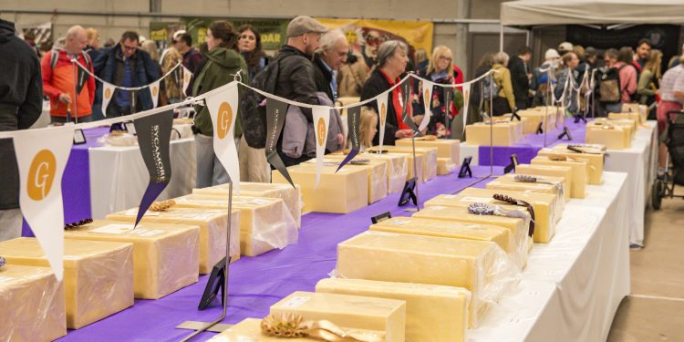 Frome Cheese Show returns with stunts, livestock and award-winning cheese