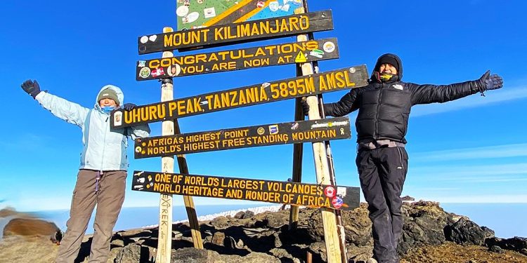 Sisters conquer Kilimanjaro in aid of water charity