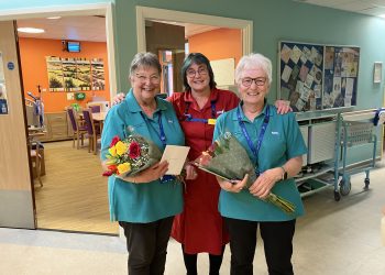 Community hospital volunteers retire after 18 years