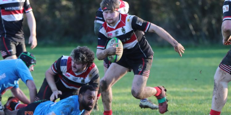 Frome’s fine form continues with emphatic victory
