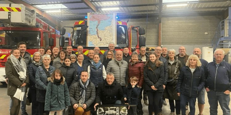 Firefighters celebrate 50 years of twinning