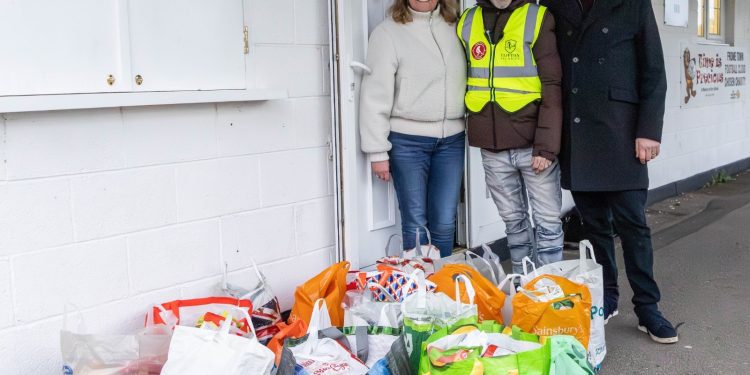 Football club collects 136kg of food for Fair Frome