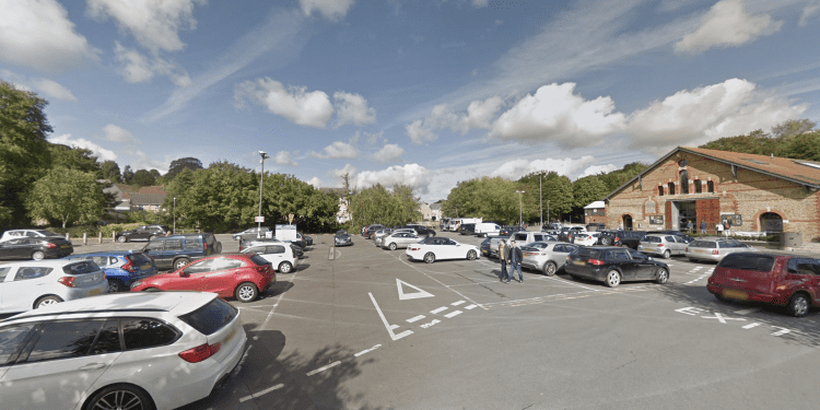 Somerset Council to launch parking charges review