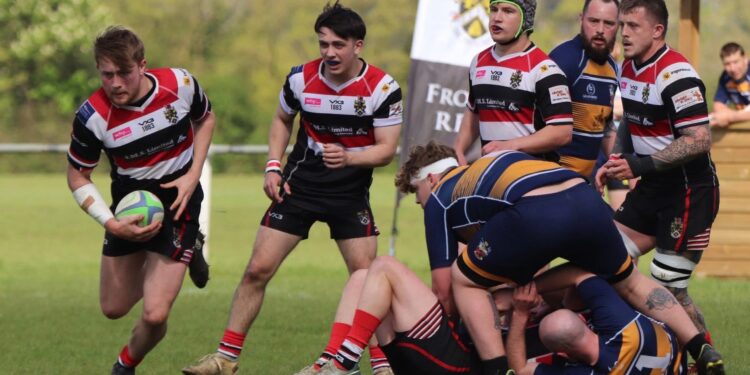 Frome consolidate third place with convincing win