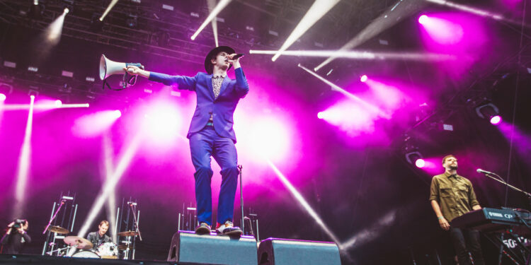 Maxïmo Park to play Cheese and Grain