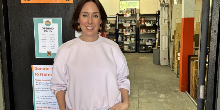 New hub combines DIY store and Share Shop