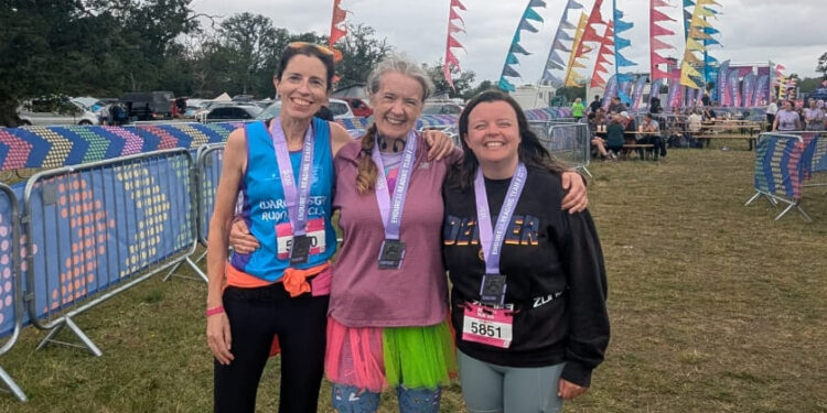 Frome runners join local clubs for Endure24 Challenge