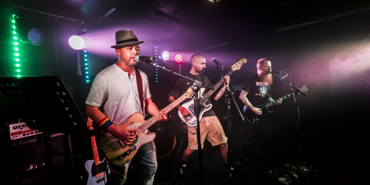 Skatepark gig night raises almost £1,000